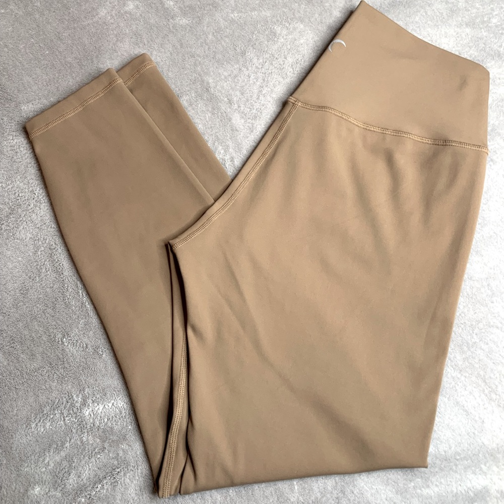 Cocoa Streamline Hi-rise 7/8 24” Inseam